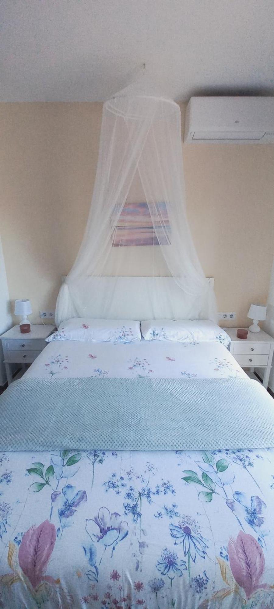 Cozy And Sunny Penthouse Fira Bcn Apartment L'Hospitalet de Llobregat Ngoại thất bức ảnh