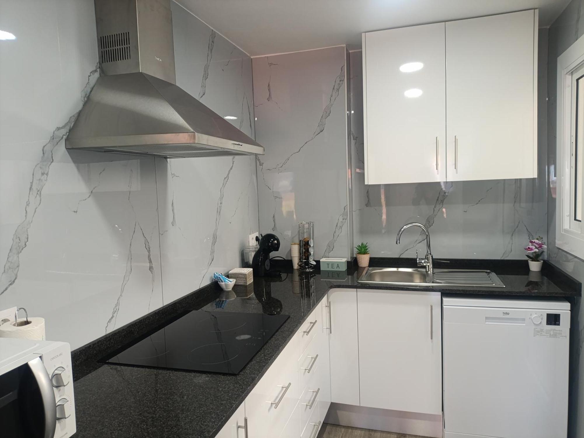 Cozy And Sunny Penthouse Fira Bcn Apartment L'Hospitalet de Llobregat Ngoại thất bức ảnh