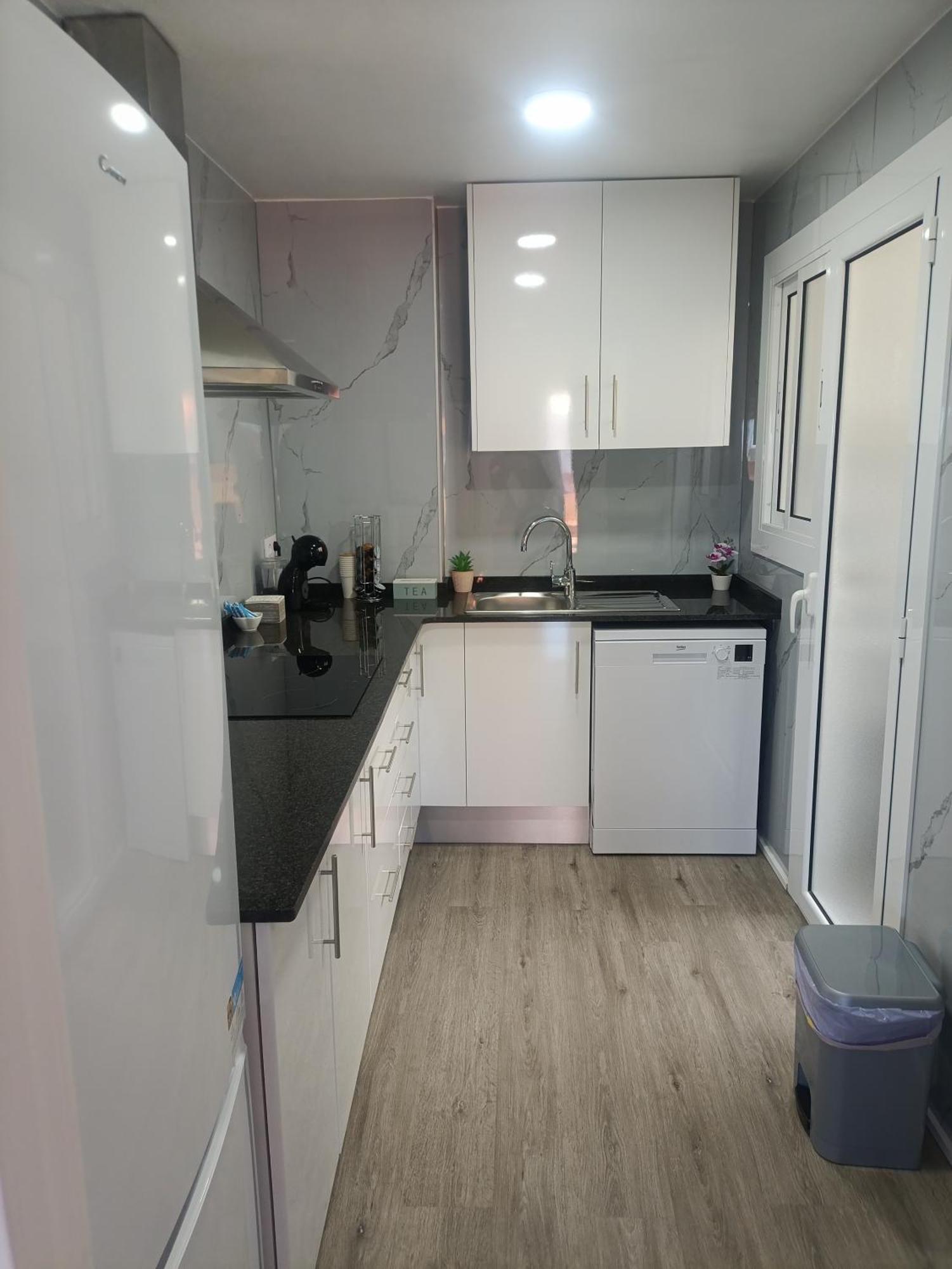 Cozy And Sunny Penthouse Fira Bcn Apartment L'Hospitalet de Llobregat Ngoại thất bức ảnh